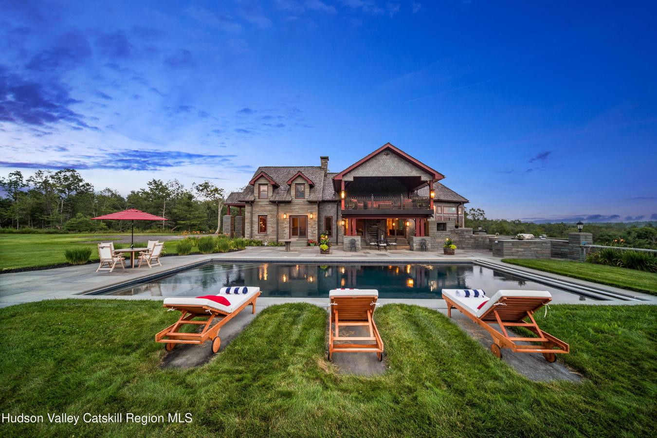 Kingston, New York, 12401, United States, 4 Bedrooms Bedrooms, ,4 BathroomsBathrooms,Residential,For Sale,1753726