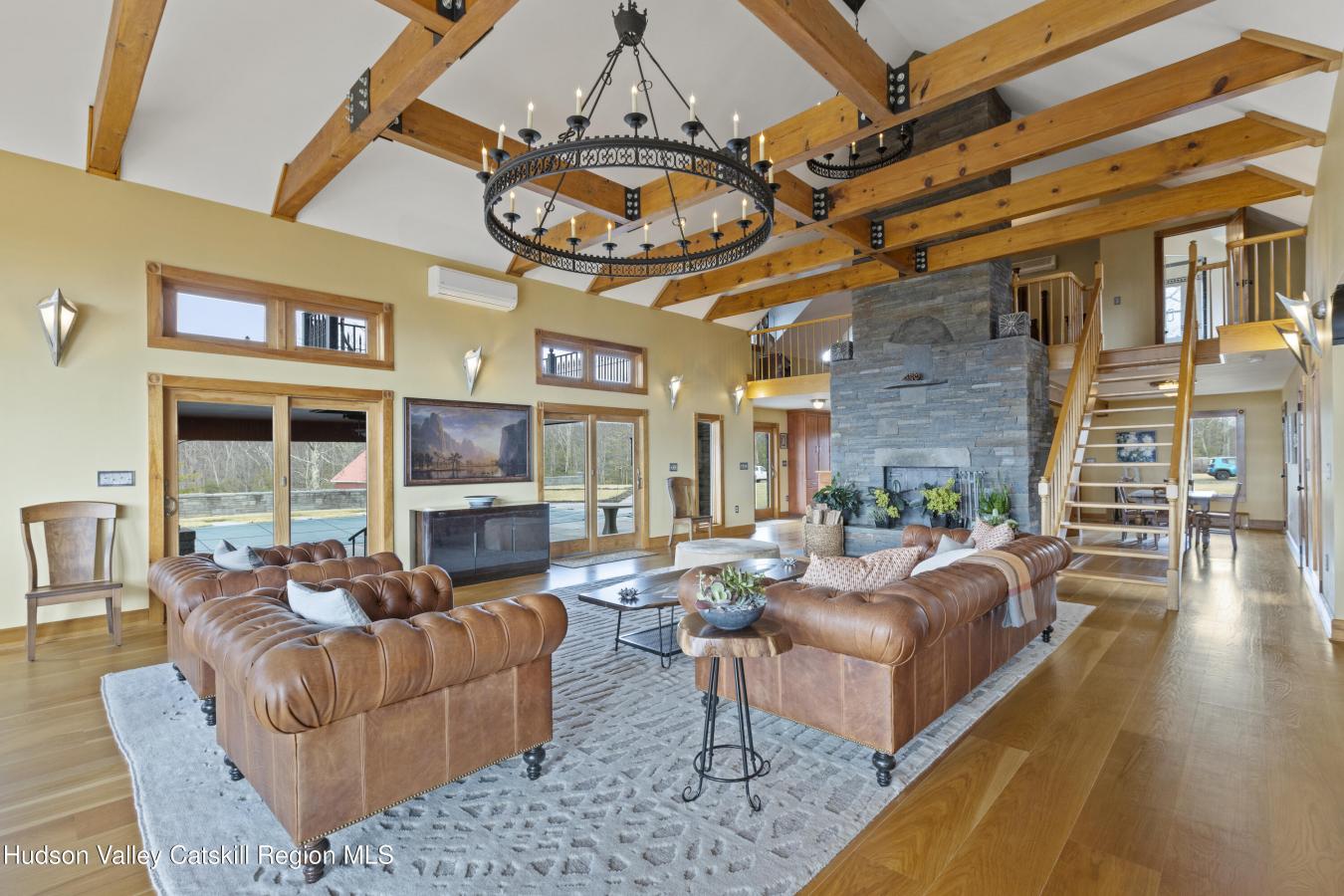Kingston, New York, 12401, United States, 4 Bedrooms Bedrooms, ,4 BathroomsBathrooms,Residential,For Sale,1753726