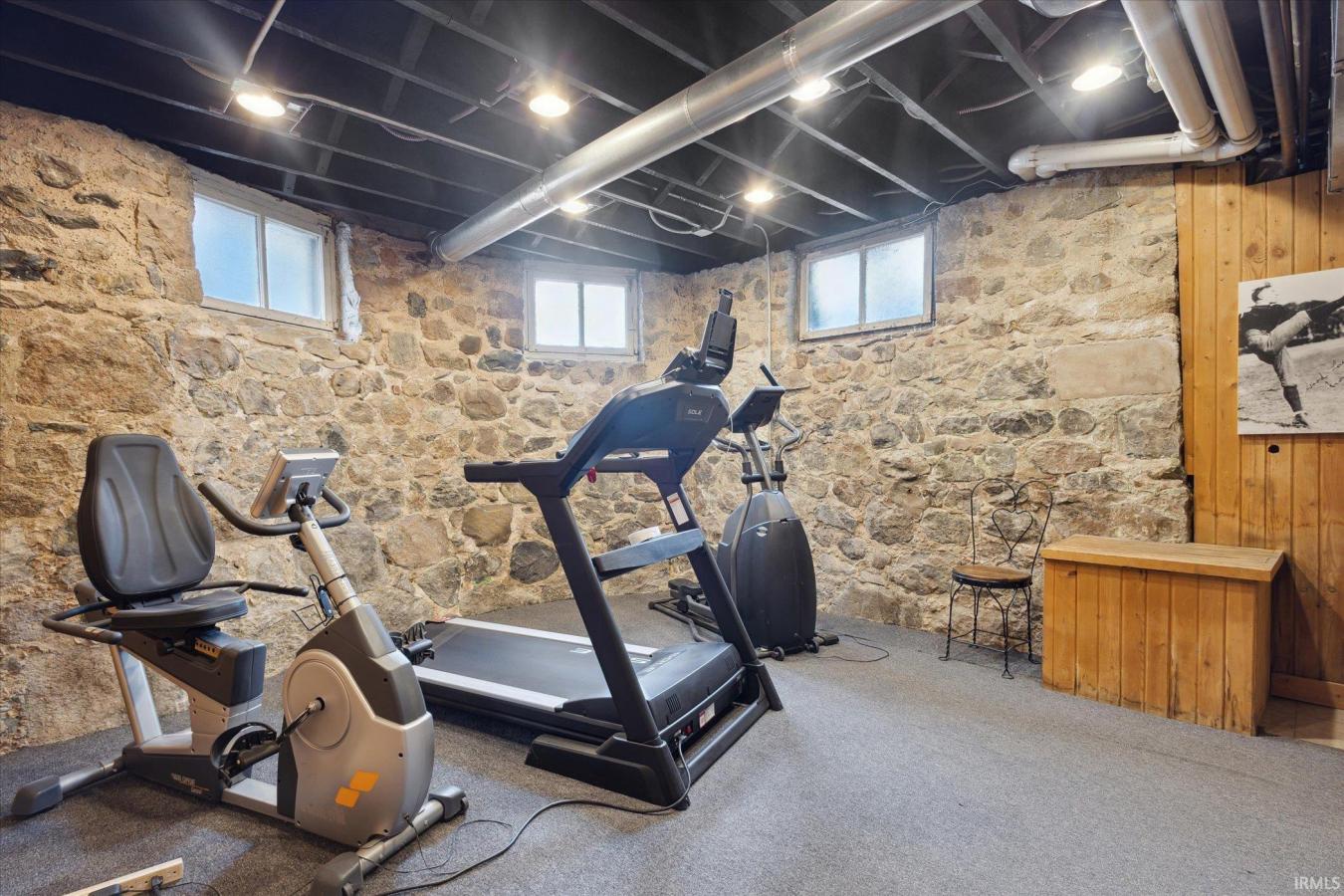 South Bend, Indiana, 46617-3105, United States, 6 Bedrooms Bedrooms, ,4 BathroomsBathrooms,Residential,For Sale,1755078