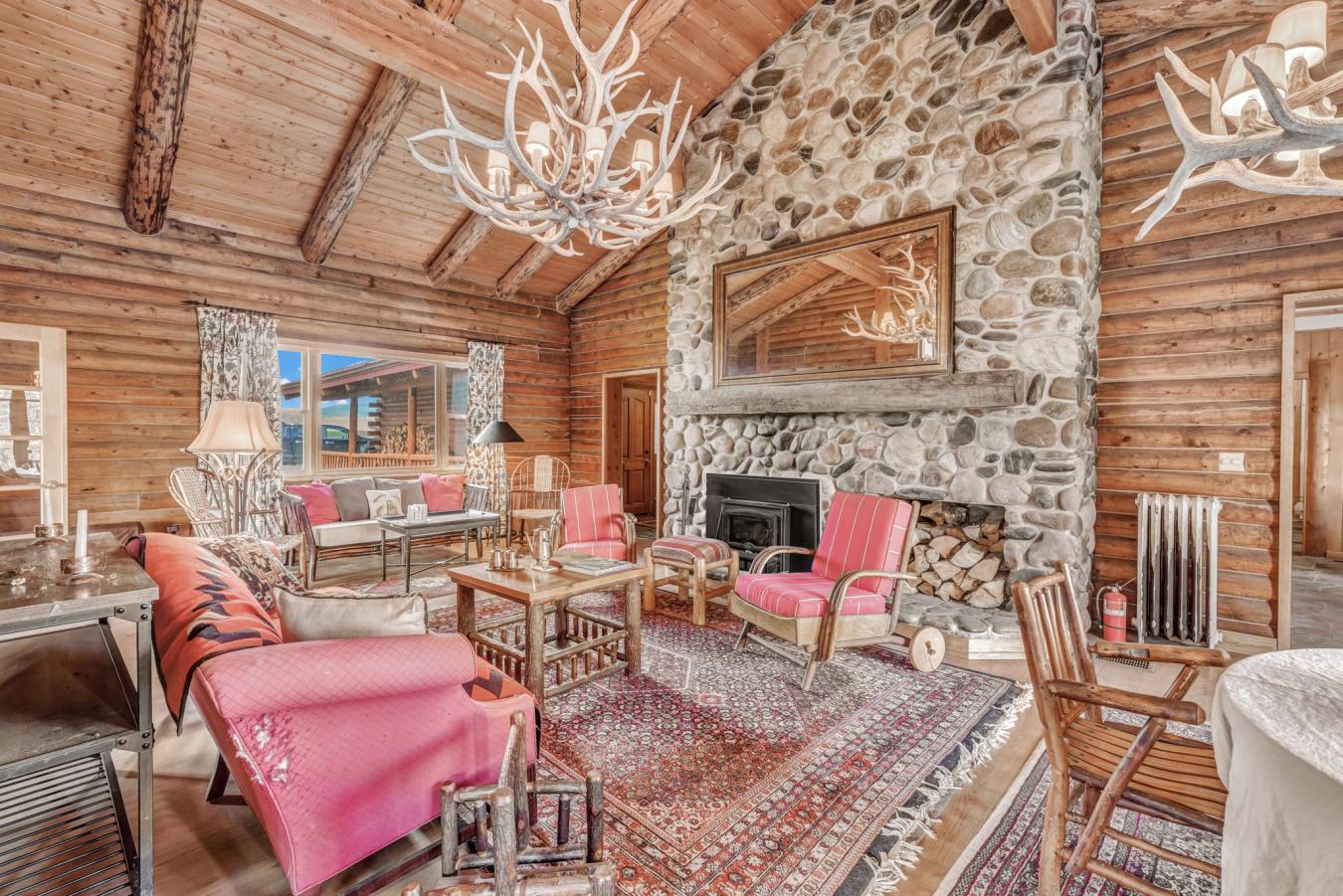 Steamboat Springs, Colorado, 80487, United States, 5 Bedrooms Bedrooms, ,4 BathroomsBathrooms,Residential,For Sale,1765239
