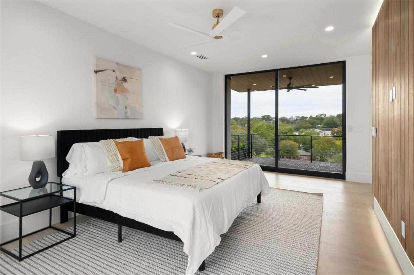 Austin, Texas, 78704, United States, 5 Bedrooms Bedrooms, ,4 BathroomsBathrooms,Residential,For Sale,1755063