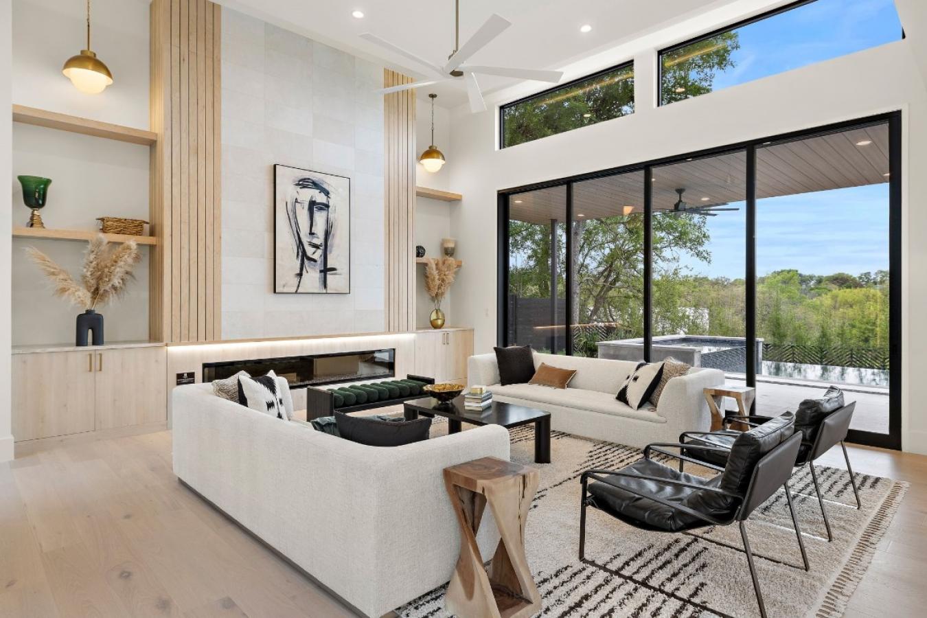 Austin, Texas, 78704, United States, 5 Bedrooms Bedrooms, ,4 BathroomsBathrooms,Residential,For Sale,1755063