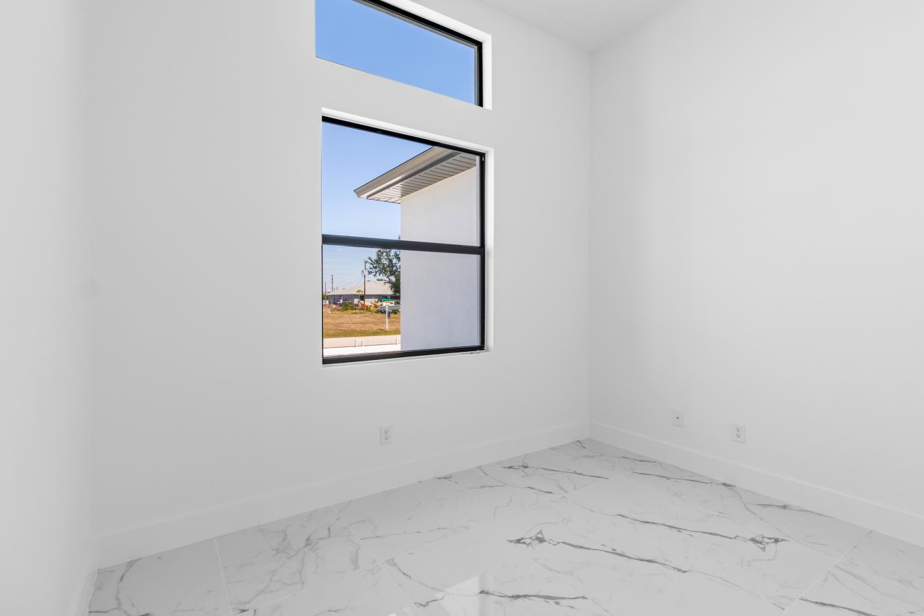 Cape Coral, Florida, 33909, United States, 4 Bedrooms Bedrooms, ,3 BathroomsBathrooms,Residential,For Sale,1755045