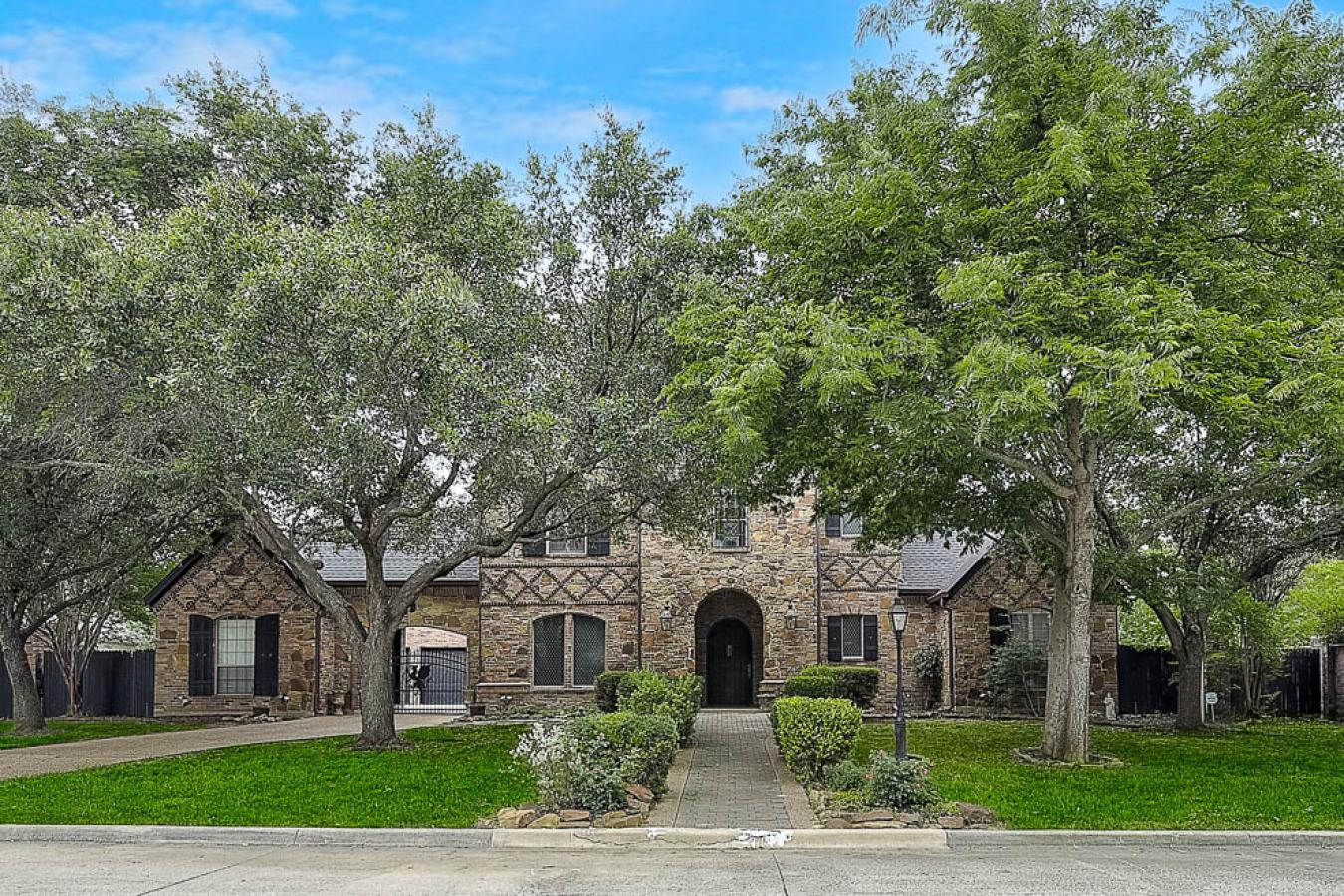 Southlake, Texas, 76092, United States, 5 Bedrooms Bedrooms, ,4 BathroomsBathrooms,Residential,For Sale,1765238
