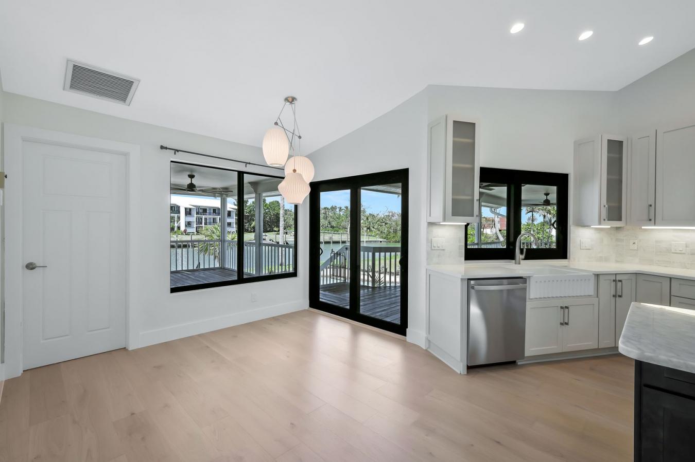 Sanibel, Florida, 33957, United States, 3 Bedrooms Bedrooms, ,2 BathroomsBathrooms,Residential,For Sale,1755040