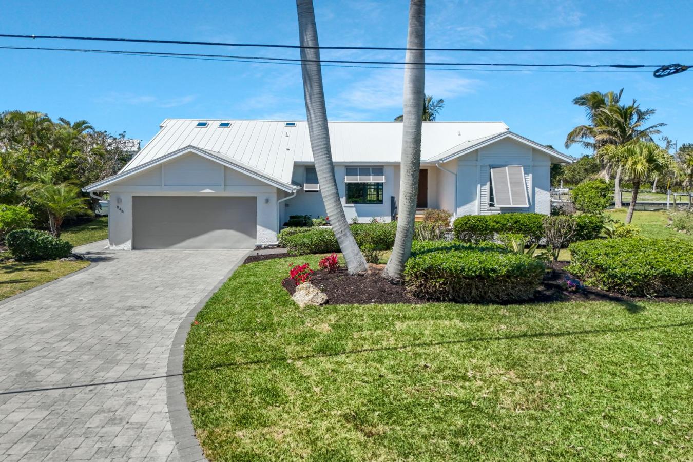 Sanibel, Florida, 33957, United States, 3 Bedrooms Bedrooms, ,2 BathroomsBathrooms,Residential,For Sale,1755040