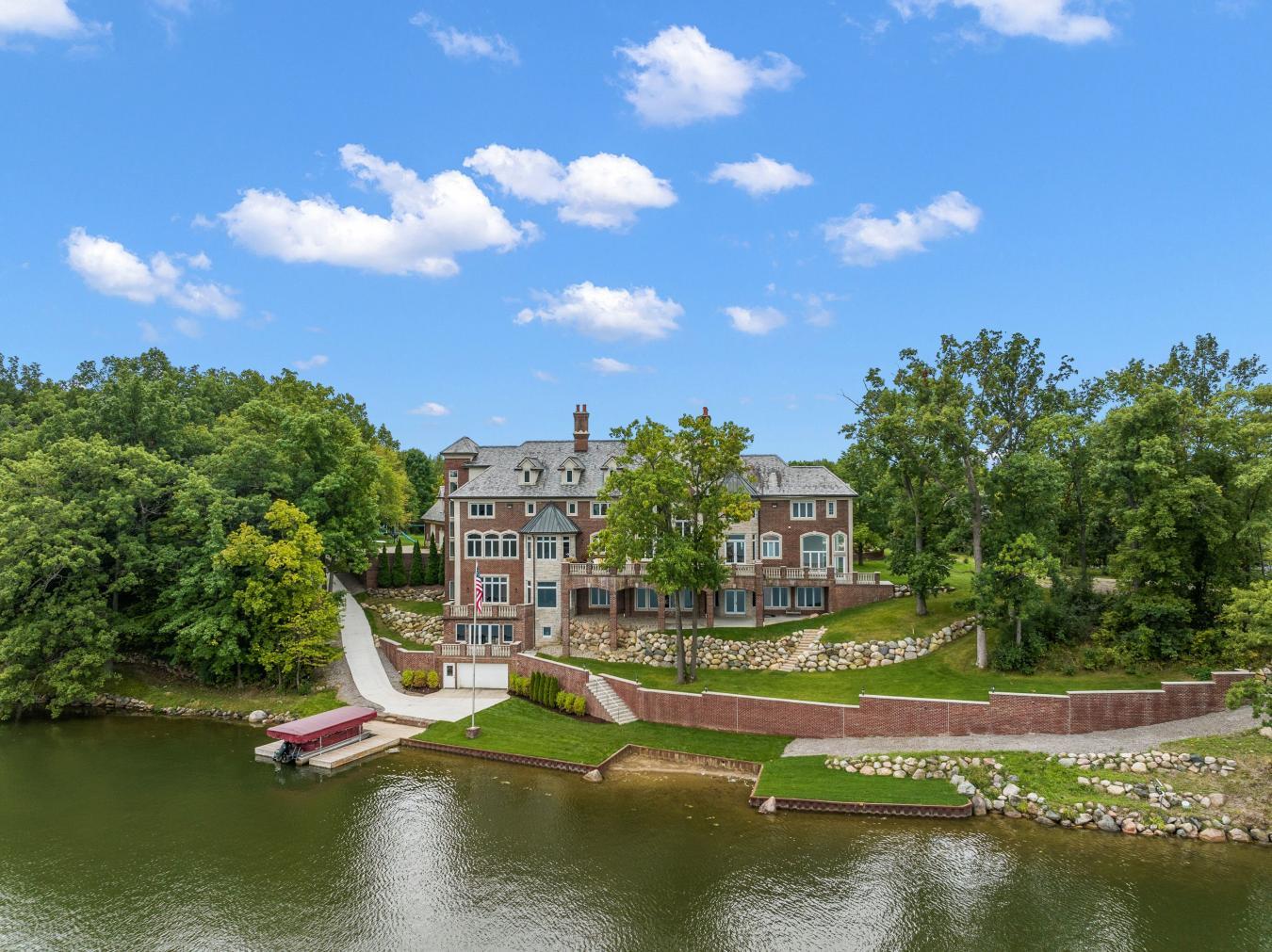 Goodrich, Michigan, 48438, United States, 8 Bedrooms Bedrooms, ,8 BathroomsBathrooms,Residential,For Sale,1755038