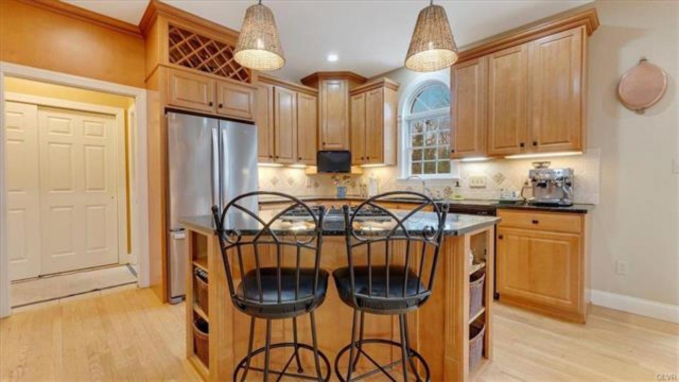 Bethlehem, Pennsylvania, 18020, United States, 4 Bedrooms Bedrooms, ,5 BathroomsBathrooms,Residential,For Sale,1756185