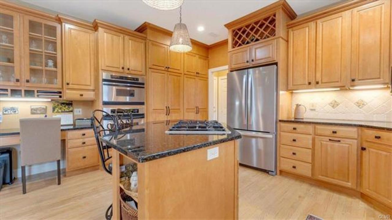 Bethlehem, Pennsylvania, 18020, United States, 4 Bedrooms Bedrooms, ,5 BathroomsBathrooms,Residential,For Sale,1756185
