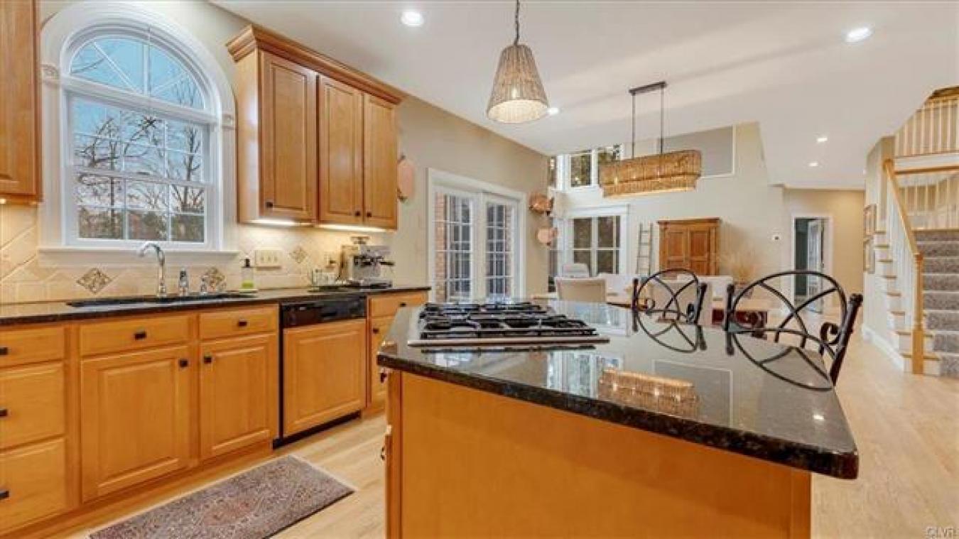 Bethlehem, Pennsylvania, 18020, United States, 4 Bedrooms Bedrooms, ,5 BathroomsBathrooms,Residential,For Sale,1756185