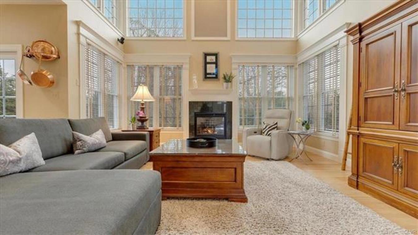 Bethlehem, Pennsylvania, 18020, United States, 4 Bedrooms Bedrooms, ,5 BathroomsBathrooms,Residential,For Sale,1756185