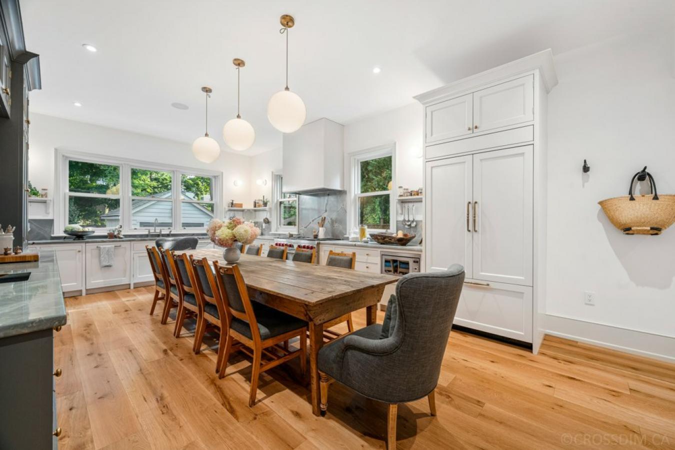 Toronto, ON, M4R 1K9, Canada, 4 Bedrooms Bedrooms, ,6 BathroomsBathrooms,Residential,For Sale,1755037