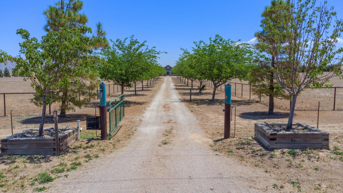 NEW CUYAMA, California, 93254, United States, 3 Bedrooms Bedrooms, ,2 BathroomsBathrooms,Residential,For Sale,1756182