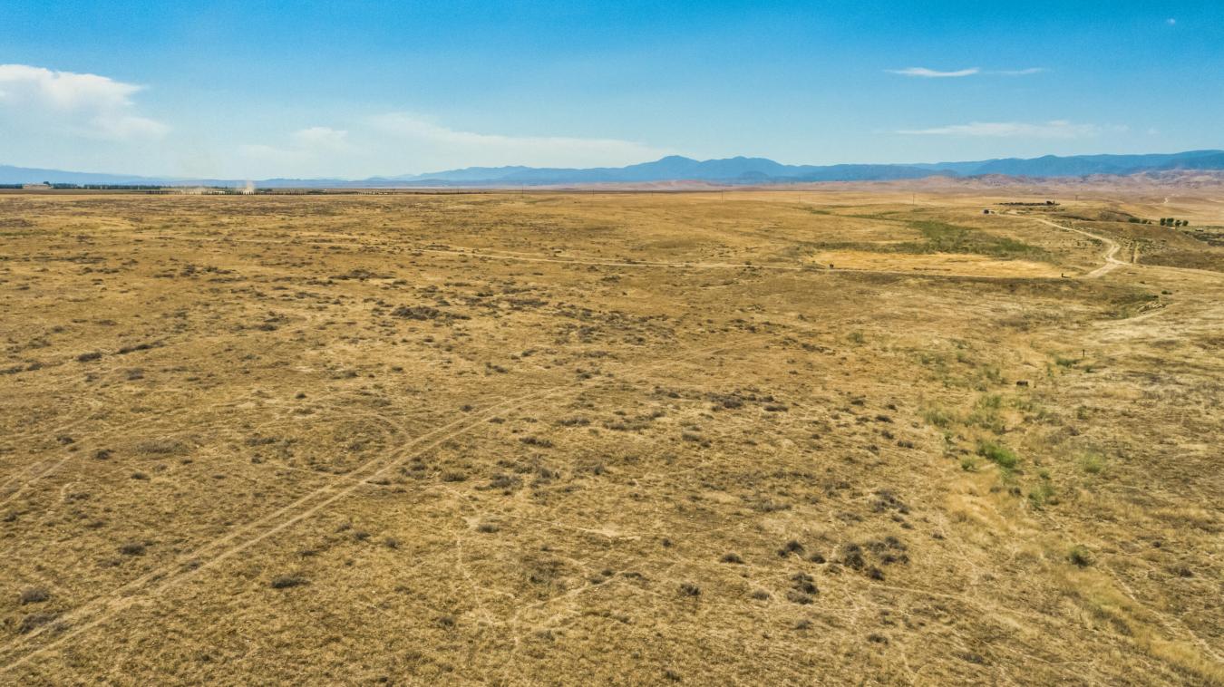 100 Usable Acres with Endless Potential in New Cuyama! Discover the ul – image 1