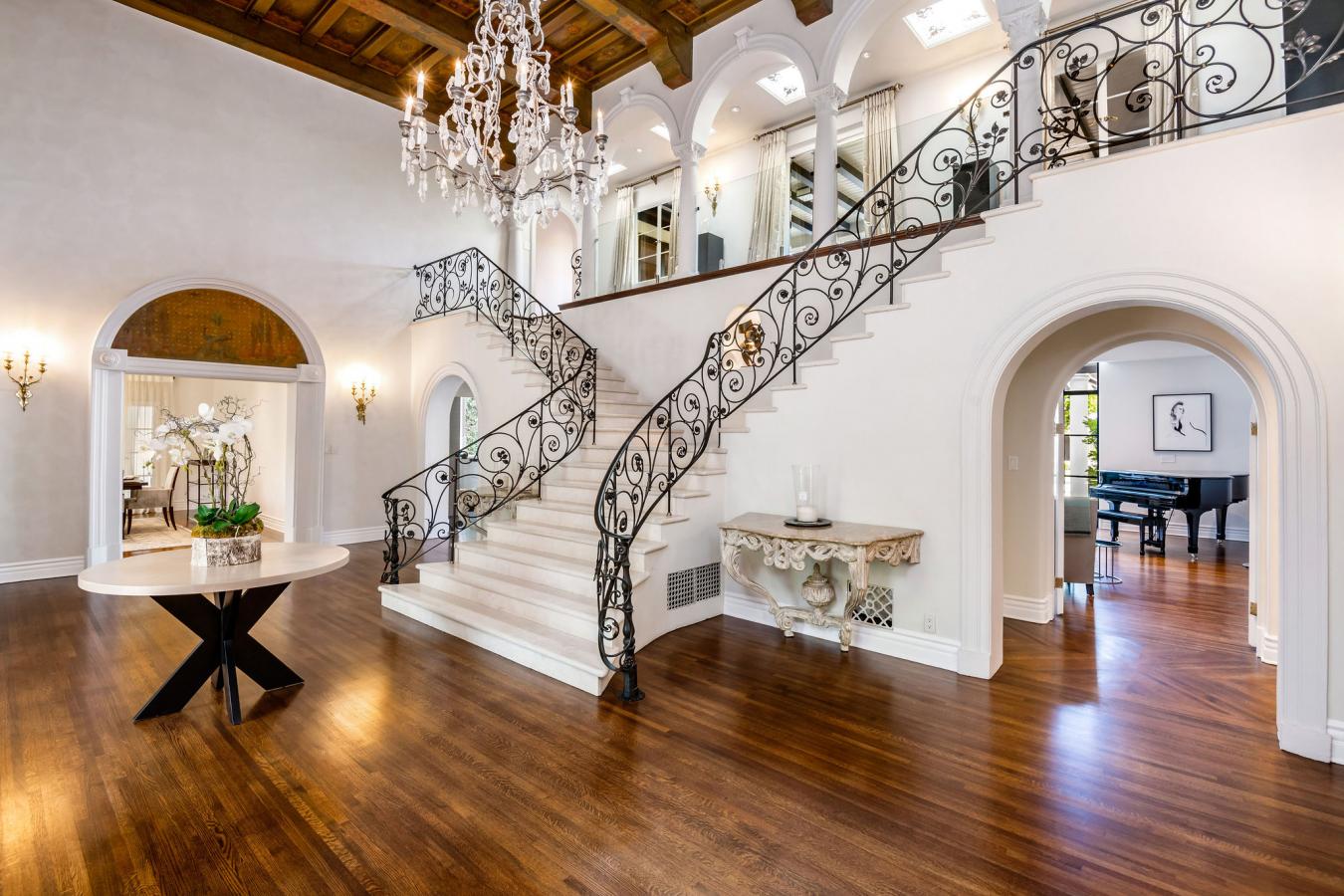 Beverly Hills, California, 90210, United States, 7 Bedrooms Bedrooms, ,10 BathroomsBathrooms,Residential,For Sale,1761524