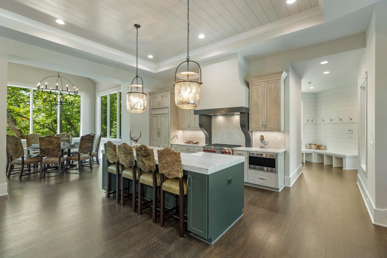 HIghlands, North Carolina, 28741, United States, 4 Bedrooms Bedrooms, ,3 BathroomsBathrooms,Residential,For Sale,1756165