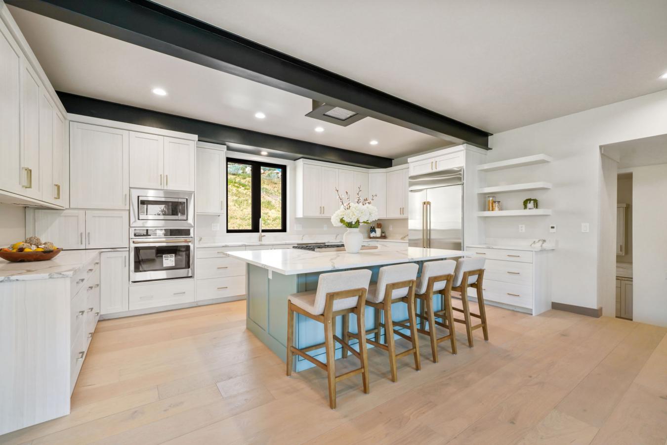Hideout, Utah, 84036, United States, 4 Bedrooms Bedrooms, ,4 BathroomsBathrooms,Residential,For Sale,1756696