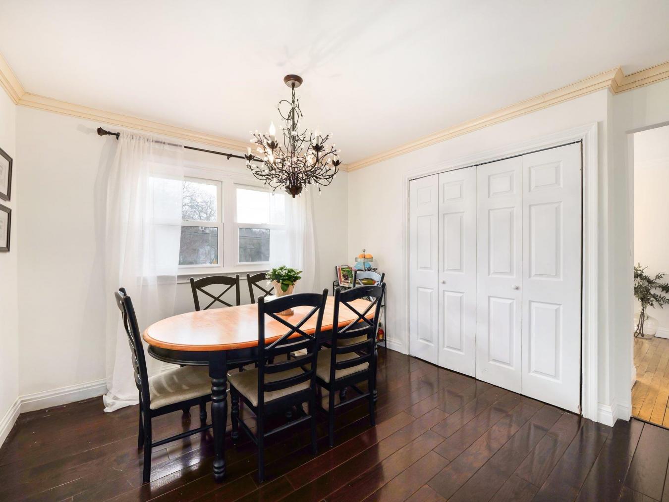 Spring Valley, New York, 10977, United States, 5 Bedrooms Bedrooms, ,2 BathroomsBathrooms,Residential,For Sale,1756693