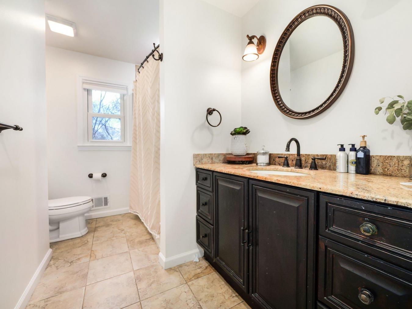 Spring Valley, New York, 10977, United States, 5 Bedrooms Bedrooms, ,2 BathroomsBathrooms,Residential,For Sale,1756693