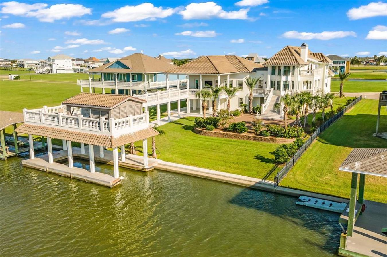 Port Bolivar, Texas, 77650, United States, 4 Bedrooms Bedrooms, ,4 BathroomsBathrooms,Residential,For Sale,1756686