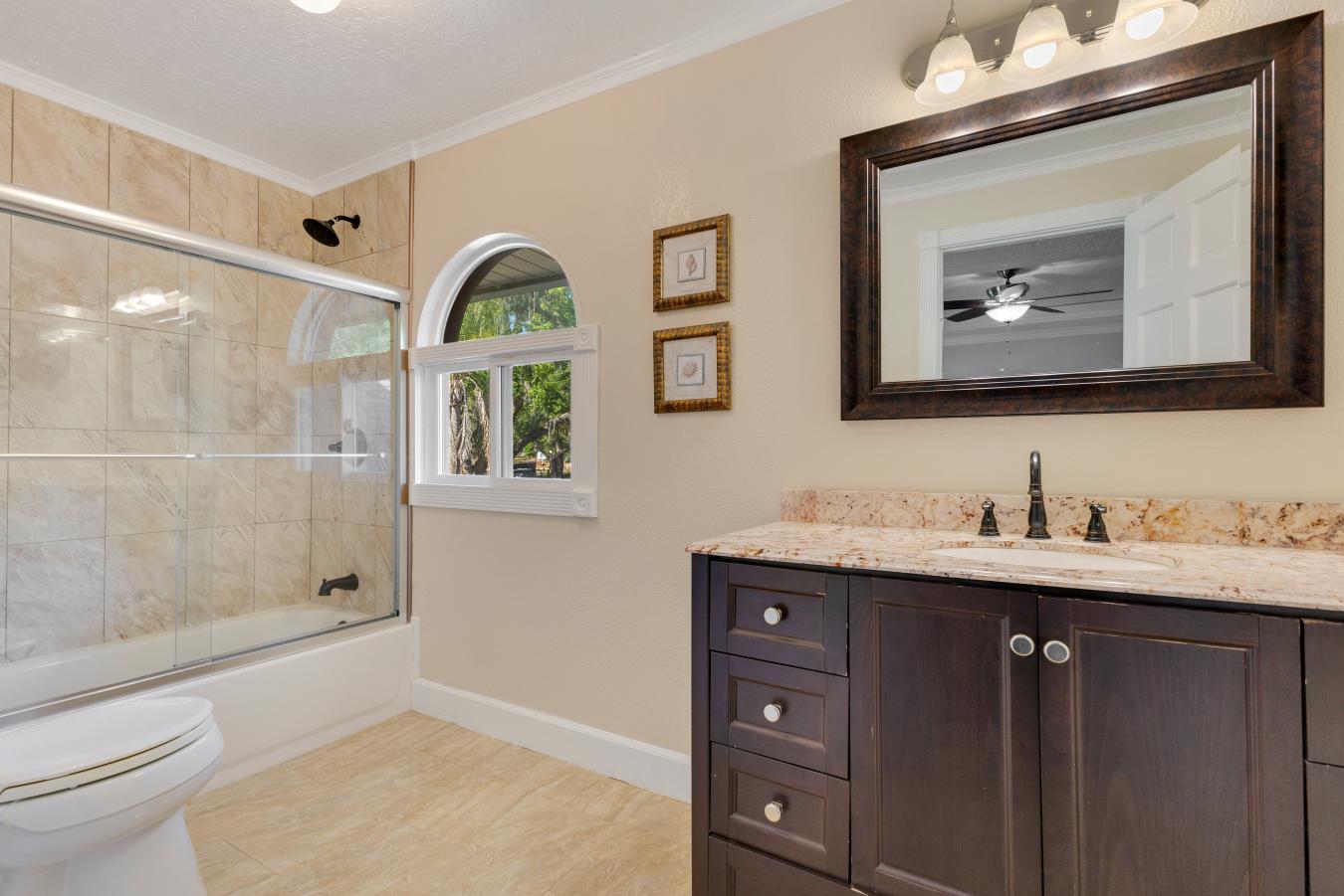 Kissimmee, Florida, 34744, United States, 5 Bedrooms Bedrooms, ,4 BathroomsBathrooms,Residential,For Sale,1757216