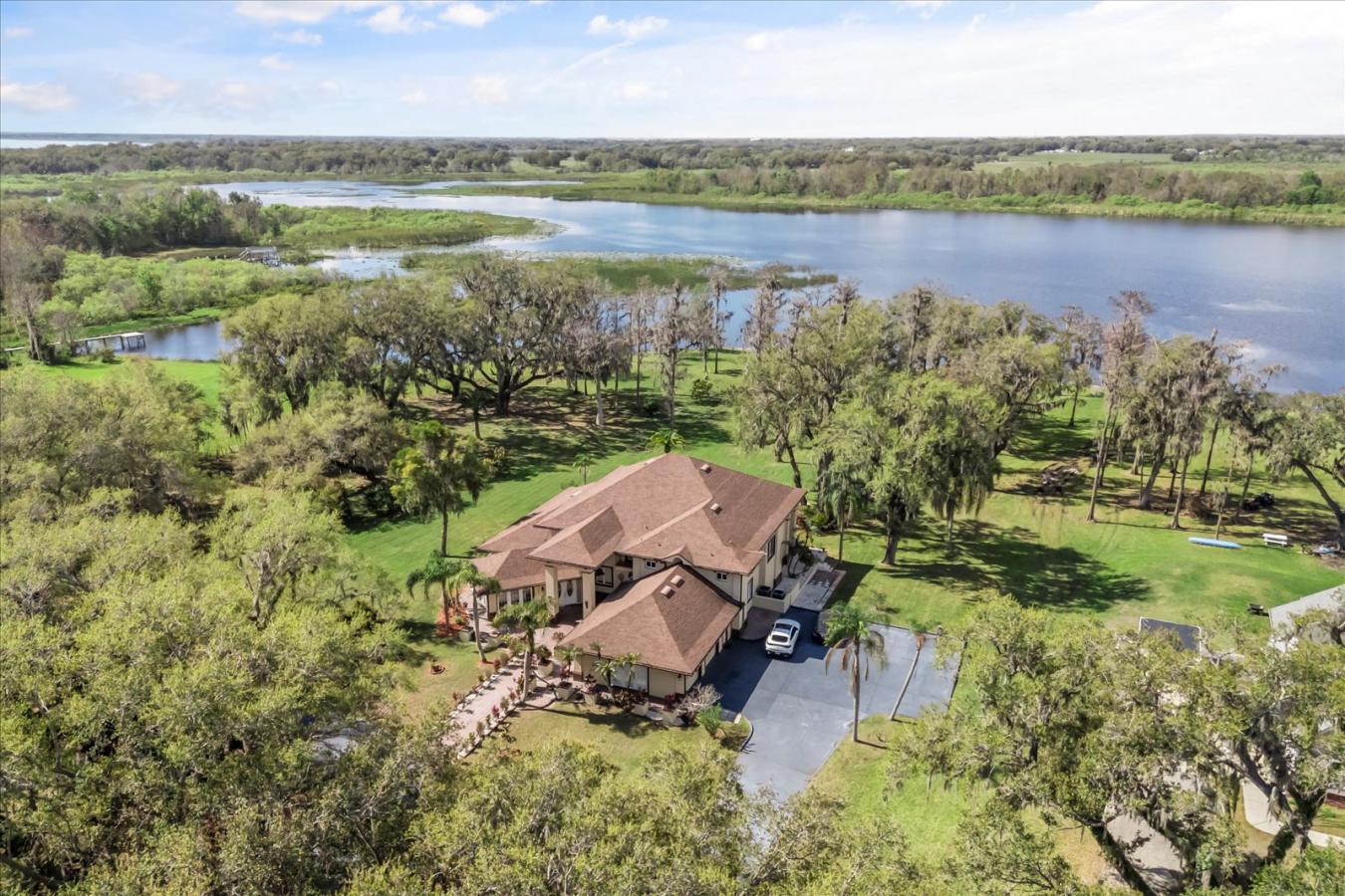 Kissimmee, Florida, 34744, United States, 5 Bedrooms Bedrooms, ,4 BathroomsBathrooms,Residential,For Sale,1757216