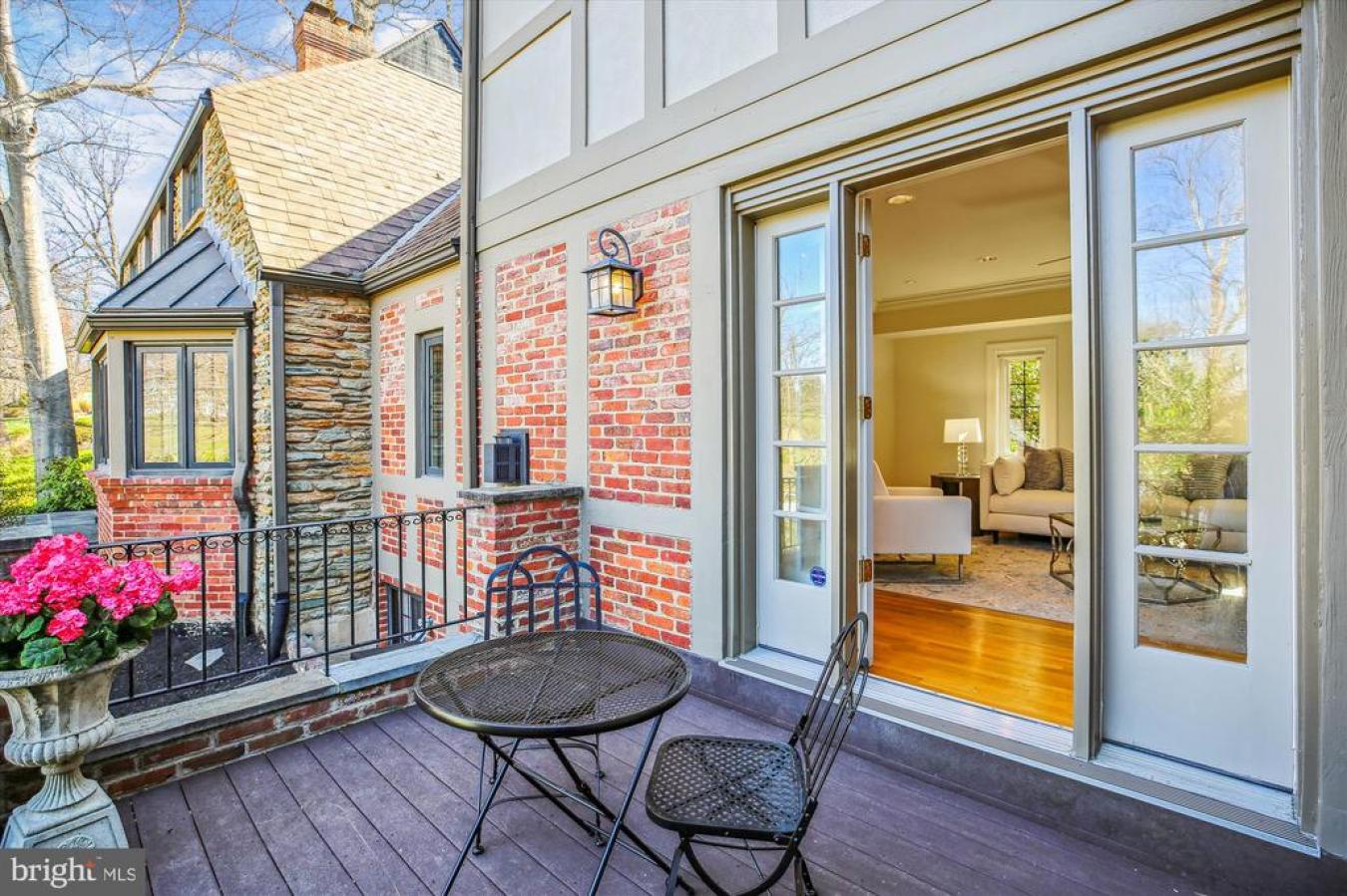 Rockville, Maryland, 20853, United States, 6 Bedrooms Bedrooms, ,4 BathroomsBathrooms,Residential,For Sale,1761521