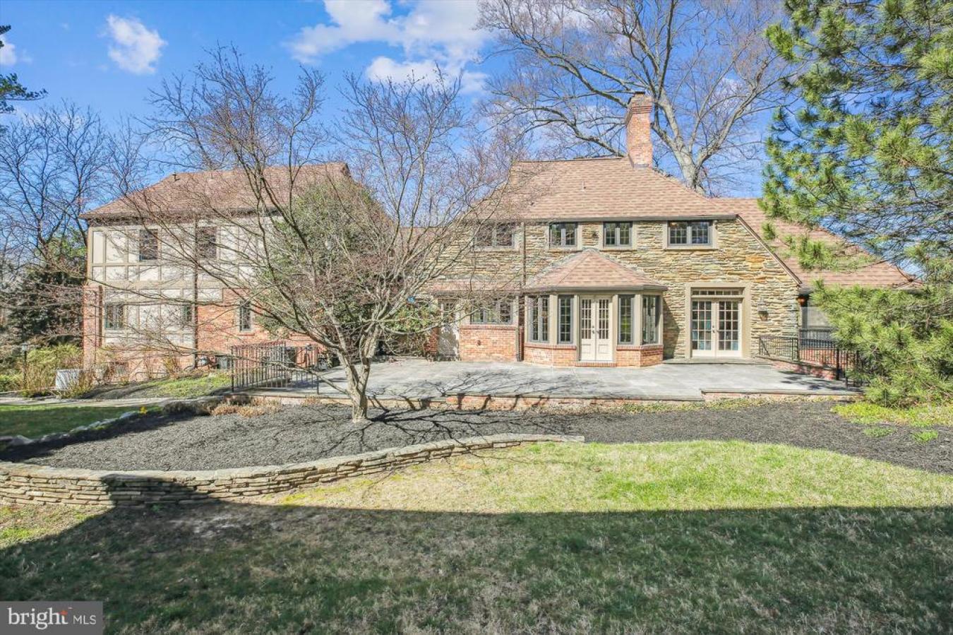 Rockville, Maryland, 20853, United States, 6 Bedrooms Bedrooms, ,4 BathroomsBathrooms,Residential,For Sale,1761521