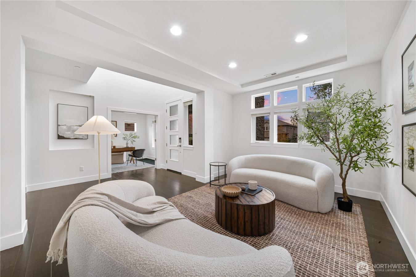 Bothell, Washington, 98011, United States, 5 Bedrooms Bedrooms, ,2 BathroomsBathrooms,Residential,For Sale,1757210