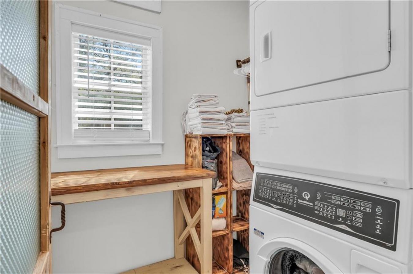 Daphne, Alabama, 36526, United States, 3 Bedrooms Bedrooms, ,2 BathroomsBathrooms,Residential,For Sale,1757583