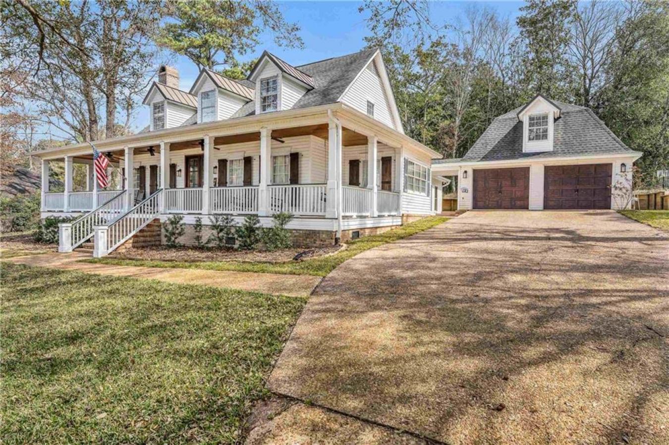 Daphne, Alabama, 36526, United States, 3 Bedrooms Bedrooms, ,2 BathroomsBathrooms,Residential,For Sale,1757583