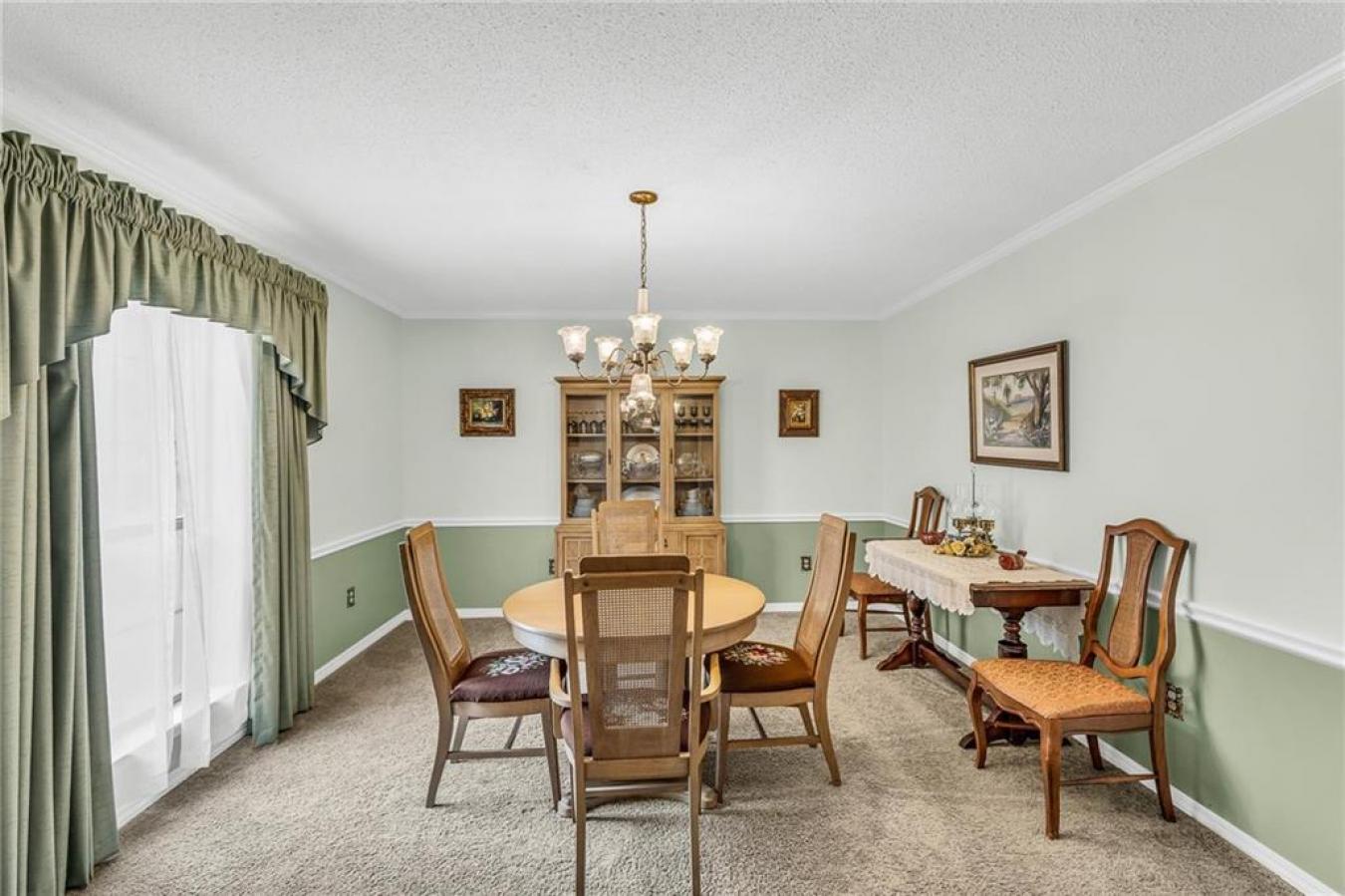 Fairhope, Alabama, 36532, United States, 4 Bedrooms Bedrooms, ,2 BathroomsBathrooms,Residential,For Sale,1757580
