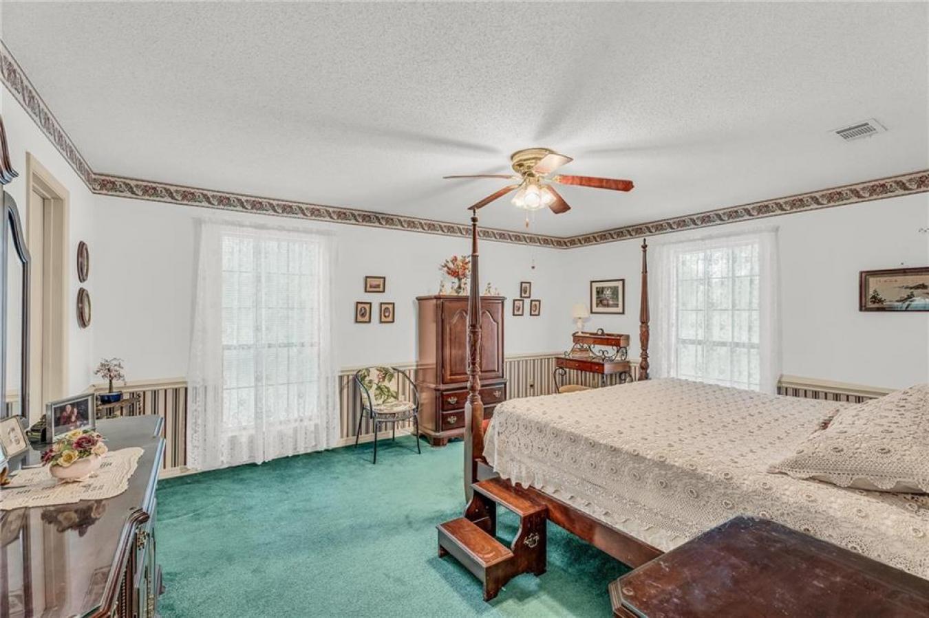 Fairhope, Alabama, 36532, United States, 4 Bedrooms Bedrooms, ,2 BathroomsBathrooms,Residential,For Sale,1757580