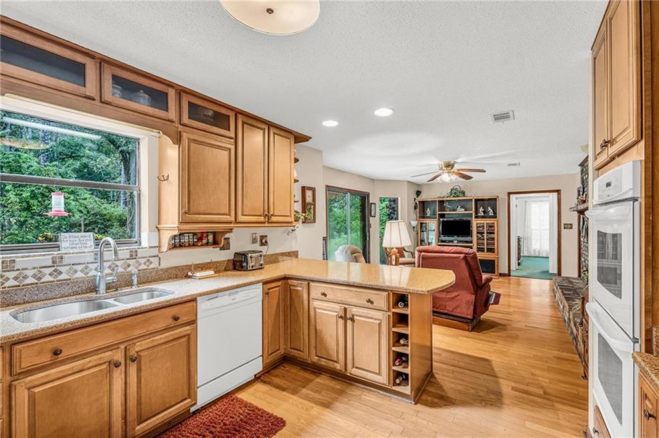 Fairhope, Alabama, 36532, United States, 4 Bedrooms Bedrooms, ,2 BathroomsBathrooms,Residential,For Sale,1757580