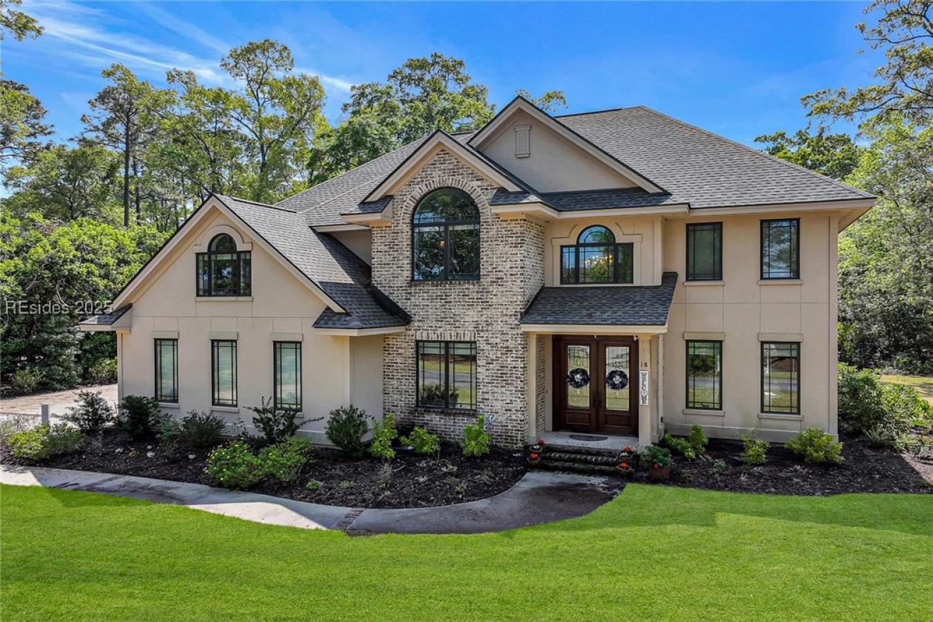 Hilton Head Island, South Carolina, 29926, United States, 5 Bedrooms Bedrooms, ,4 BathroomsBathrooms,Residential,For Sale,1761517