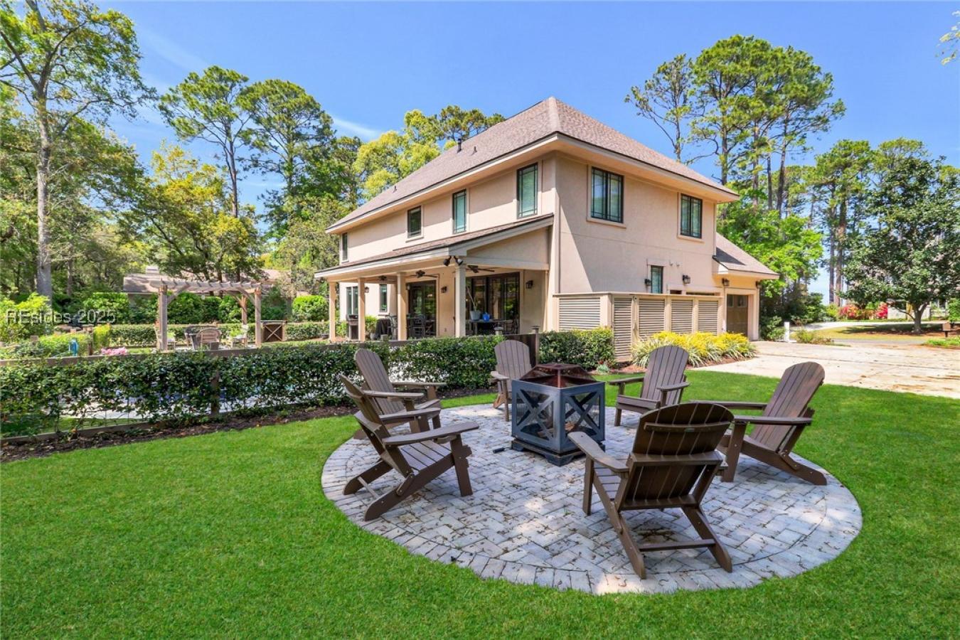 Hilton Head Island, South Carolina, 29926, United States, 5 Bedrooms Bedrooms, ,4 BathroomsBathrooms,Residential,For Sale,1761517