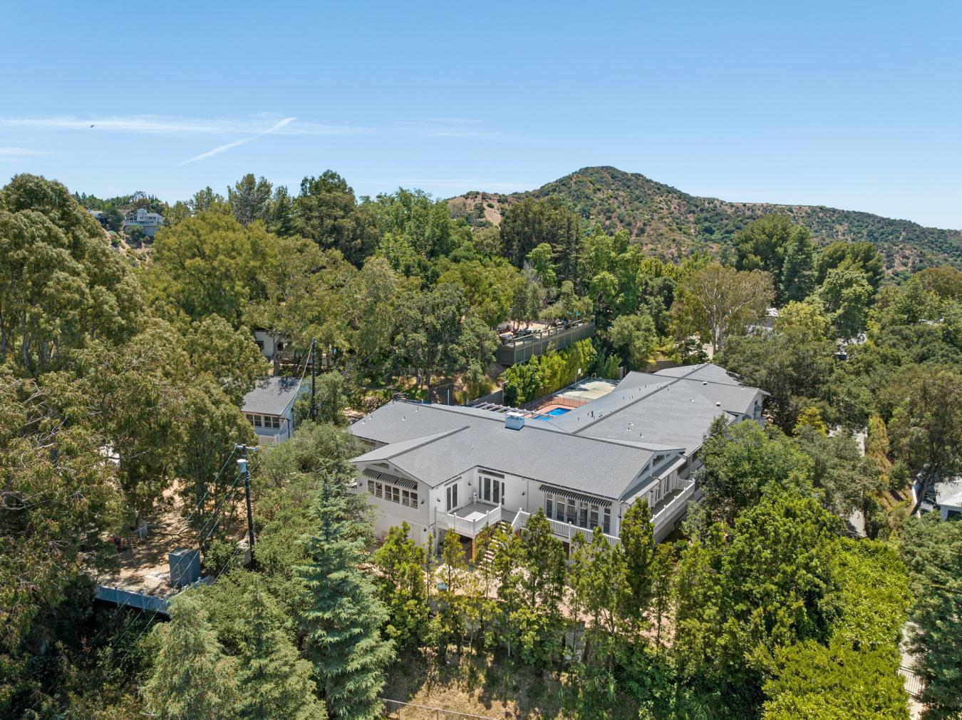 Beverly Hills, California, 90210, United States, 7 Bedrooms Bedrooms, ,13 BathroomsBathrooms,Residential,For Sale,1757170