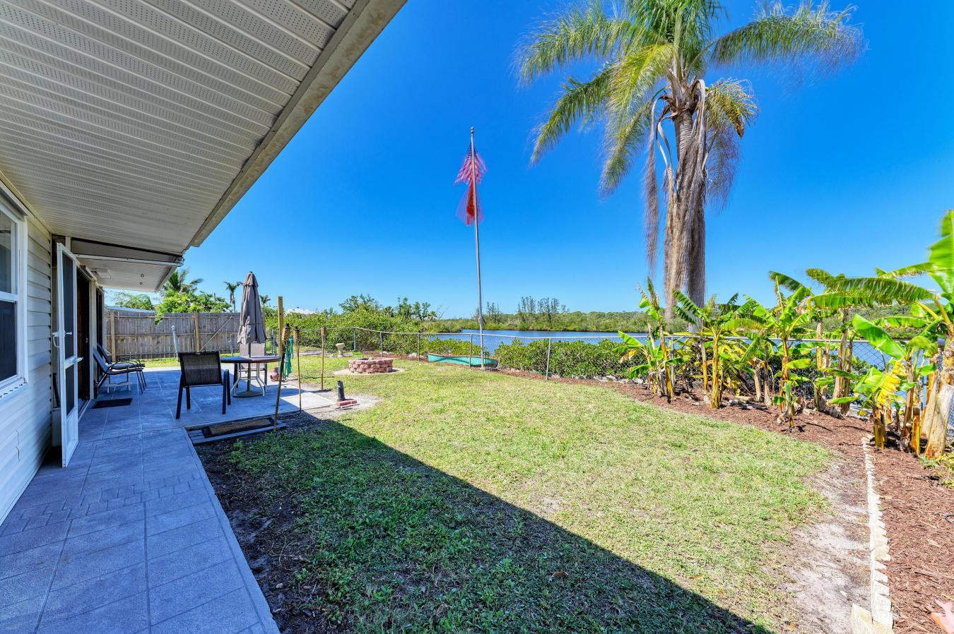 Nokomis, Florida, 34275, United States, 3 Bedrooms Bedrooms, ,2 BathroomsBathrooms,Residential,For Sale,1761512