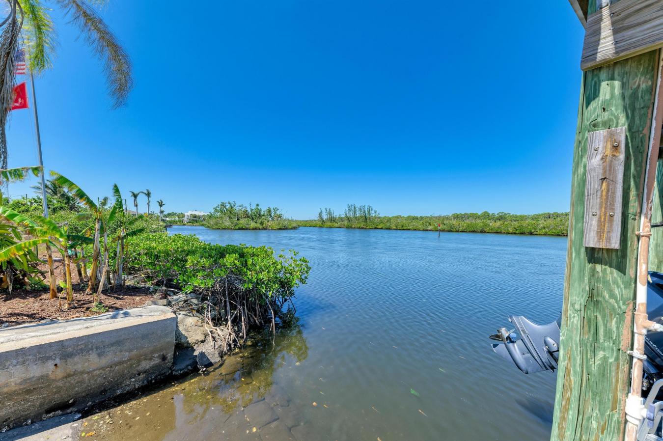 Nokomis, Florida, 34275, United States, 3 Bedrooms Bedrooms, ,2 BathroomsBathrooms,Residential,For Sale,1761512