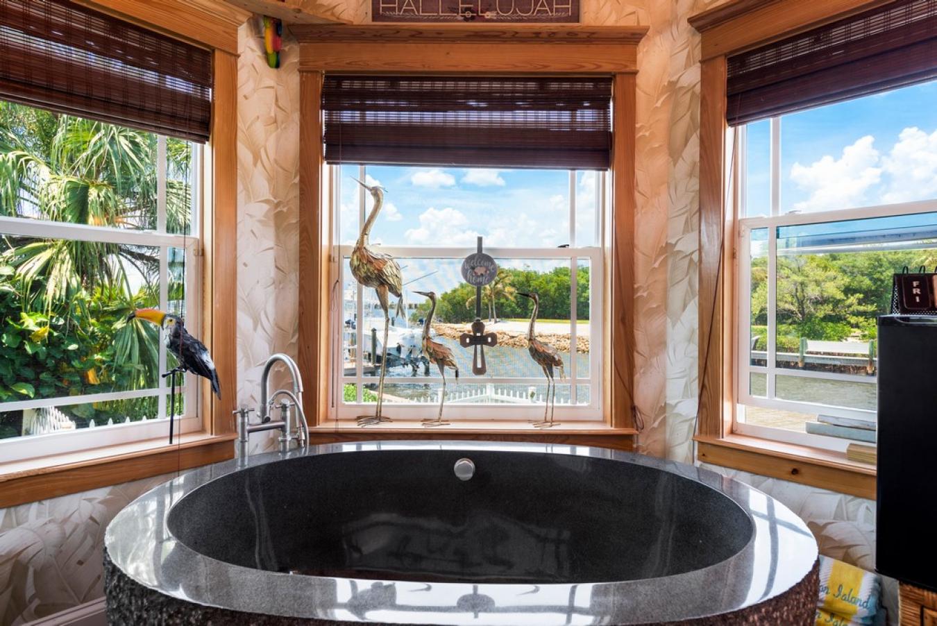 Jensen Beach, Florida, 34957, United States, 4 Bedrooms Bedrooms, ,3 BathroomsBathrooms,Residential,For Sale,1757165