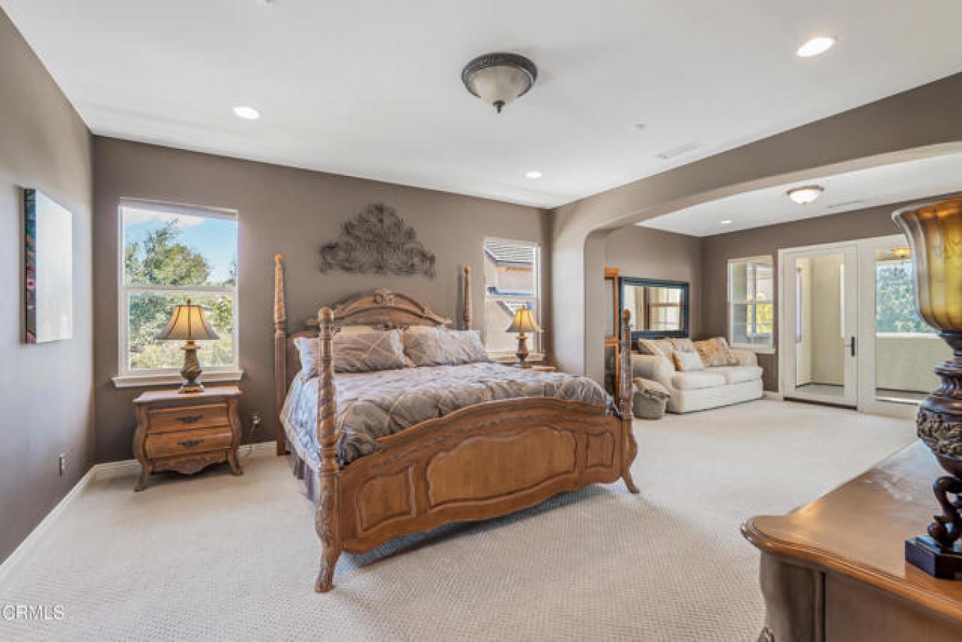 Simi Valley, California, 93065, United States, 5 Bedrooms Bedrooms, ,4 BathroomsBathrooms,Residential,For Sale,1761508