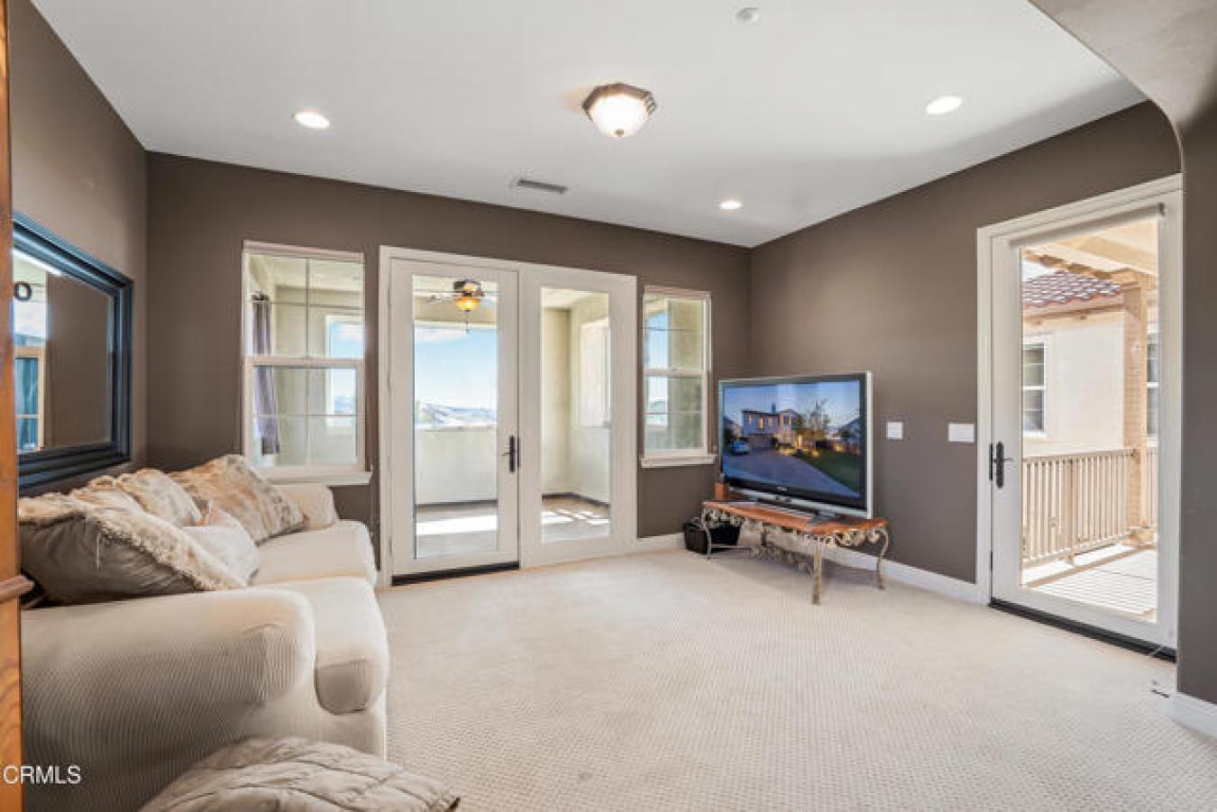 Simi Valley, California, 93065, United States, 5 Bedrooms Bedrooms, ,4 BathroomsBathrooms,Residential,For Sale,1761508