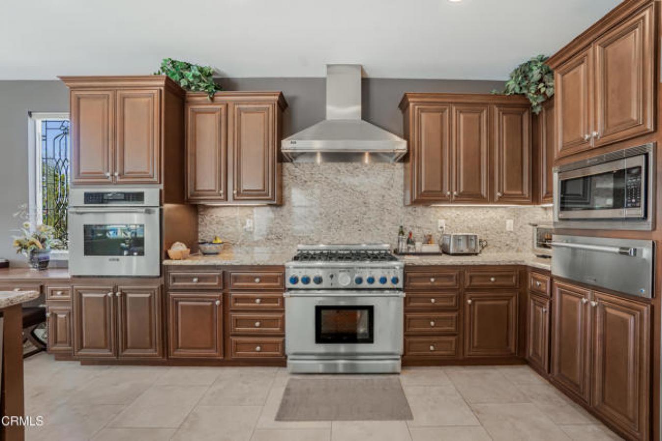 Simi Valley, California, 93065, United States, 5 Bedrooms Bedrooms, ,4 BathroomsBathrooms,Residential,For Sale,1761508