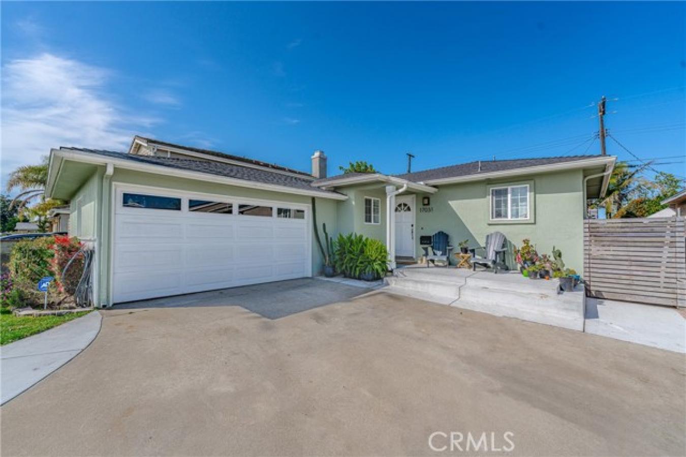 Torrance, California, 90504, United States, 3 Bedrooms Bedrooms, ,2 BathroomsBathrooms,Residential,For Sale,1761506