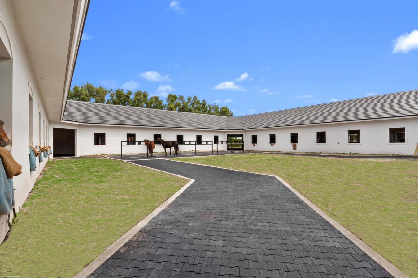 Wellington, Florida, 33449, United States, 8 Bedrooms Bedrooms, ,8 BathroomsBathrooms,Residential,For Sale,1761502