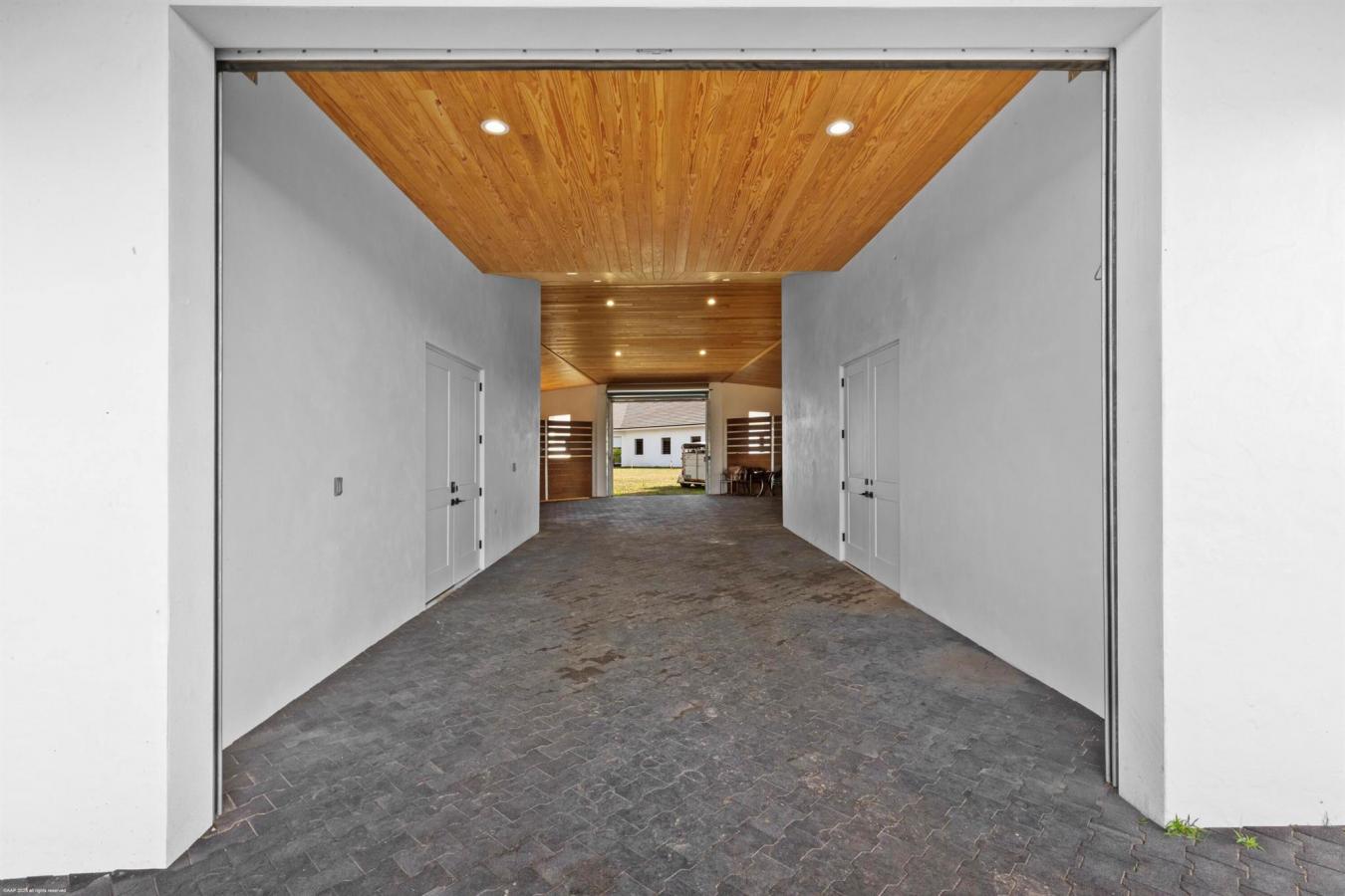 Wellington, Florida, 33449, United States, 8 Bedrooms Bedrooms, ,8 BathroomsBathrooms,Residential,For Sale,1761502