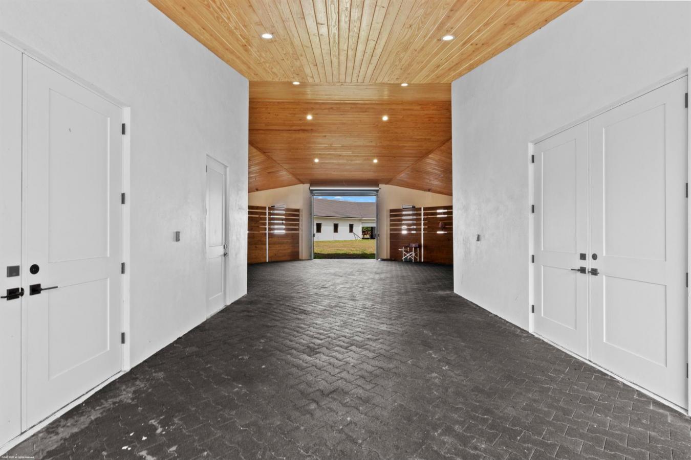Wellington, Florida, 33449, United States, 8 Bedrooms Bedrooms, ,8 BathroomsBathrooms,Residential,For Sale,1761502