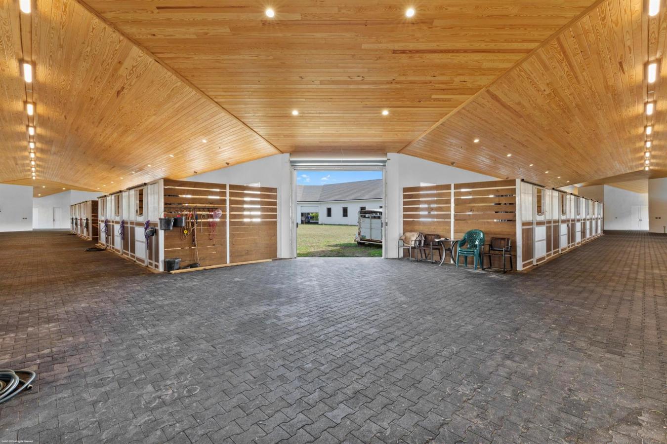 Wellington, Florida, 33449, United States, 8 Bedrooms Bedrooms, ,8 BathroomsBathrooms,Residential,For Sale,1761502