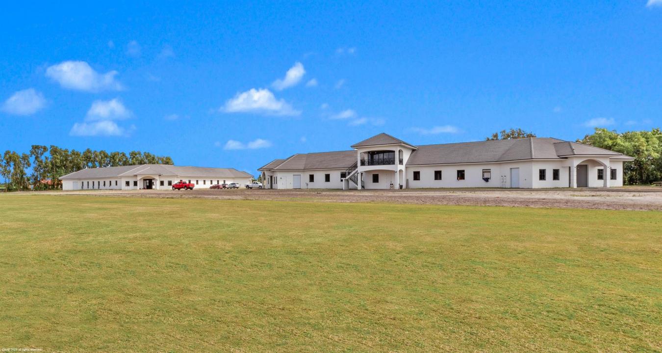 Wellington, Florida, 33449, United States, 8 Bedrooms Bedrooms, ,8 BathroomsBathrooms,Residential,For Sale,1761502