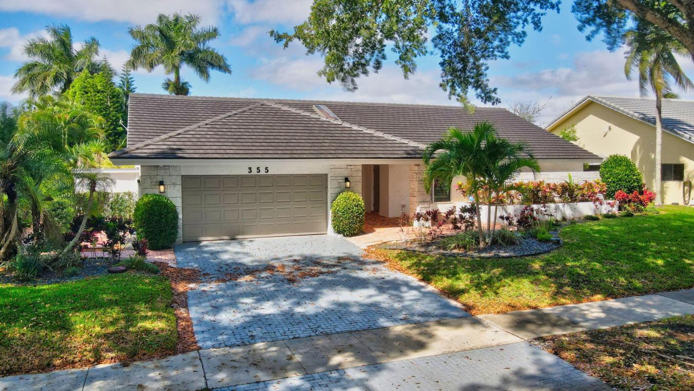 Deerfield Beach, Florida, 33442, United States, 3 Bedrooms Bedrooms, ,2 BathroomsBathrooms,Residential,For Sale,1761500